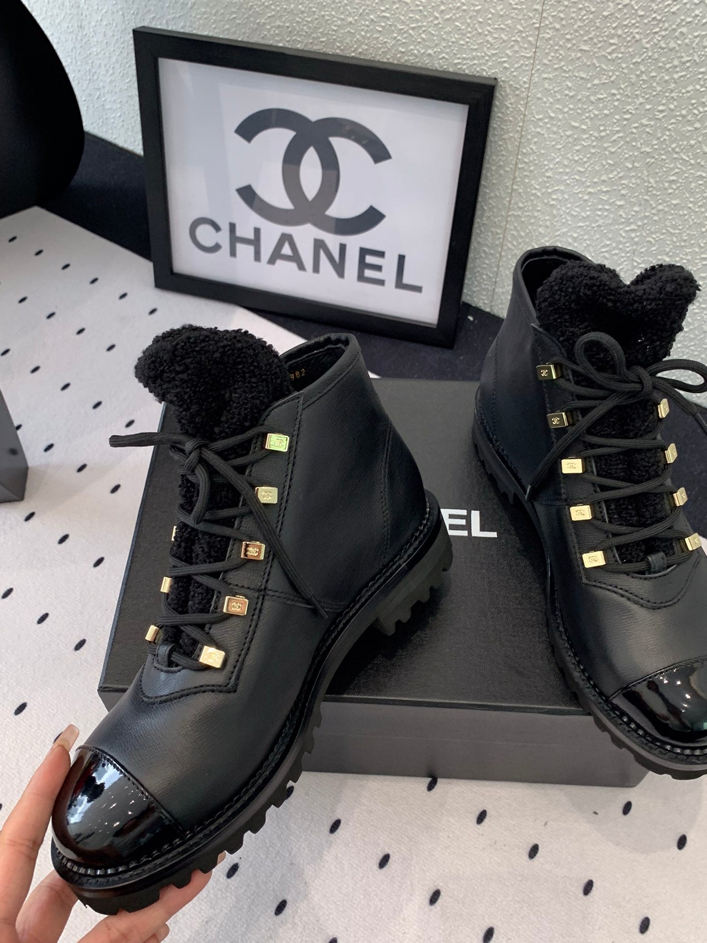 ANKLE BOOTS IN BLACK CALFSKIN 971629 - 35