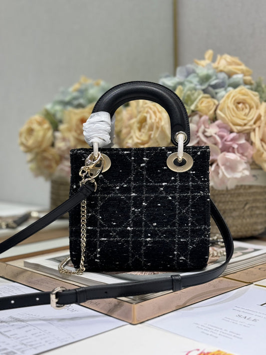 СУМКА MINI 17 LADY BAG З ЧОРНОГО ТВІДУ ВІЗЕРУНКА CANNAGE
