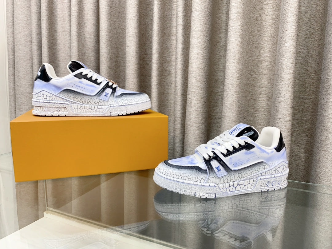 LV TRAINER SNEAKERS IN LIGHT BLUE OMBRE MIX COLORFUL CALFSKIN - 35
