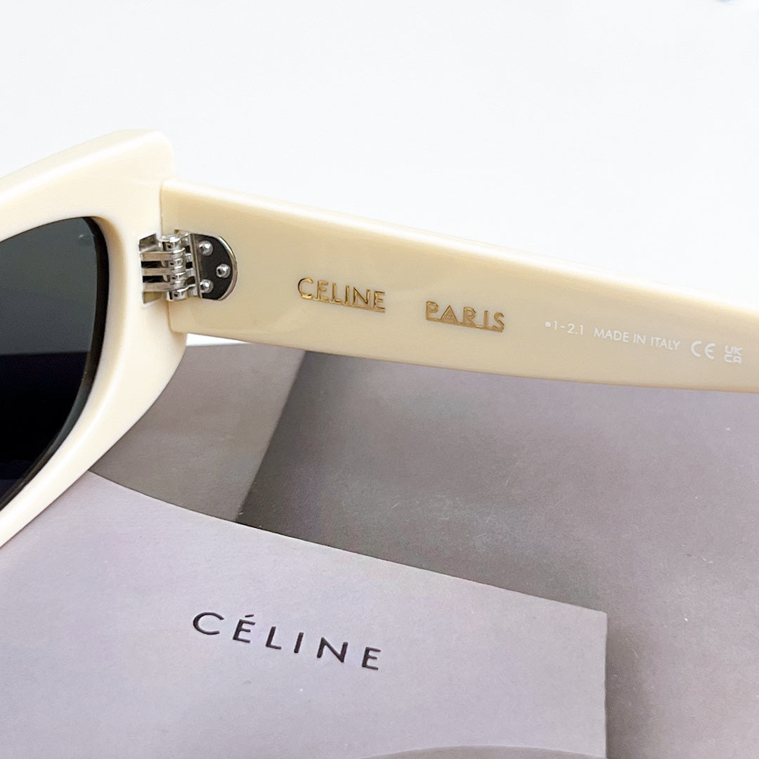 TRIOMPHE SUNGLASS 40258 IN ACETATE - Baby Pink