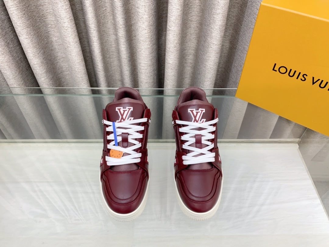 LV MAXI TRAINER IN GARNET RED CALFSKIN - 35
