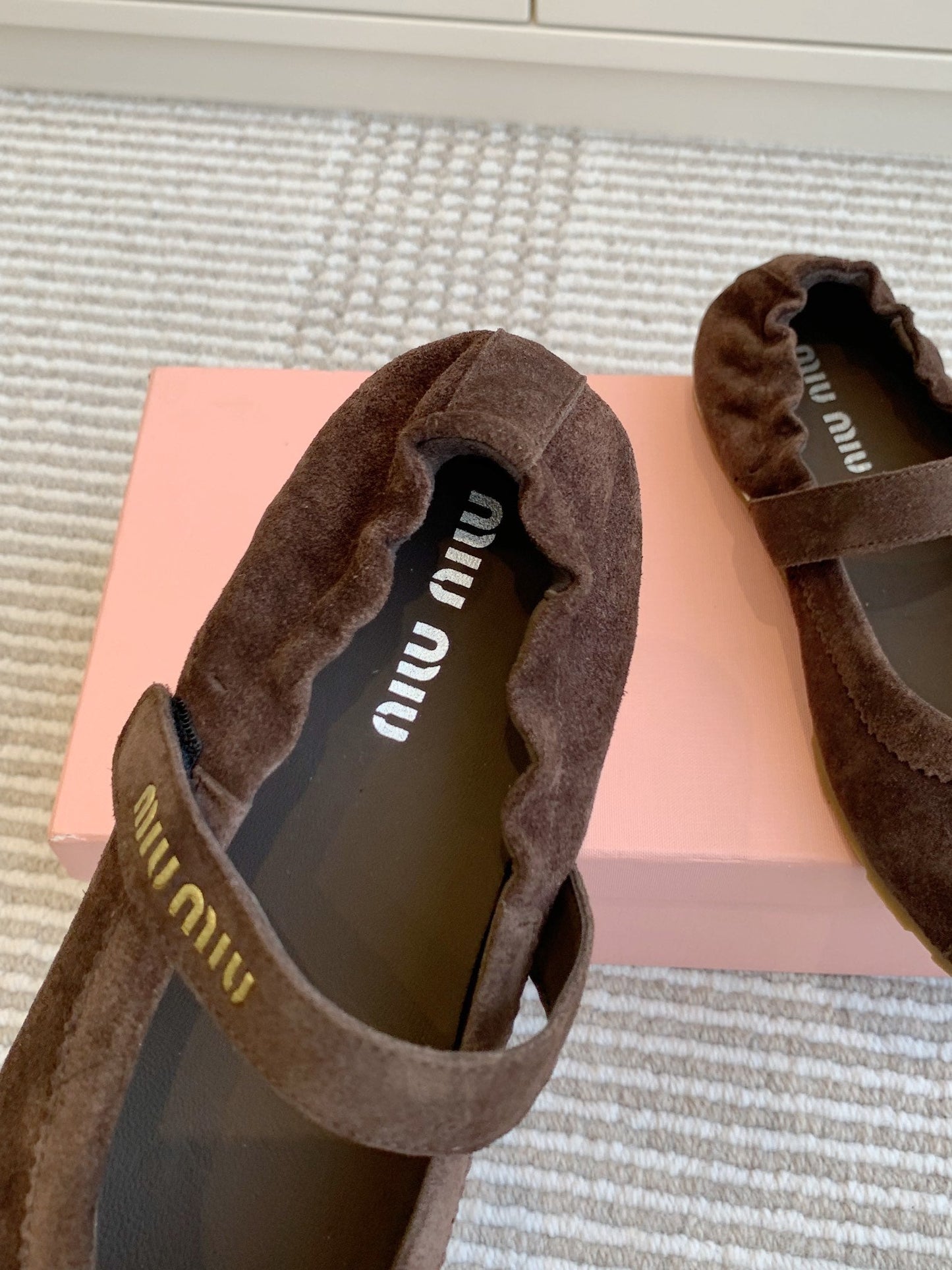 MARY JANE FLATS IN CHOCOLATE SUEDE - 35