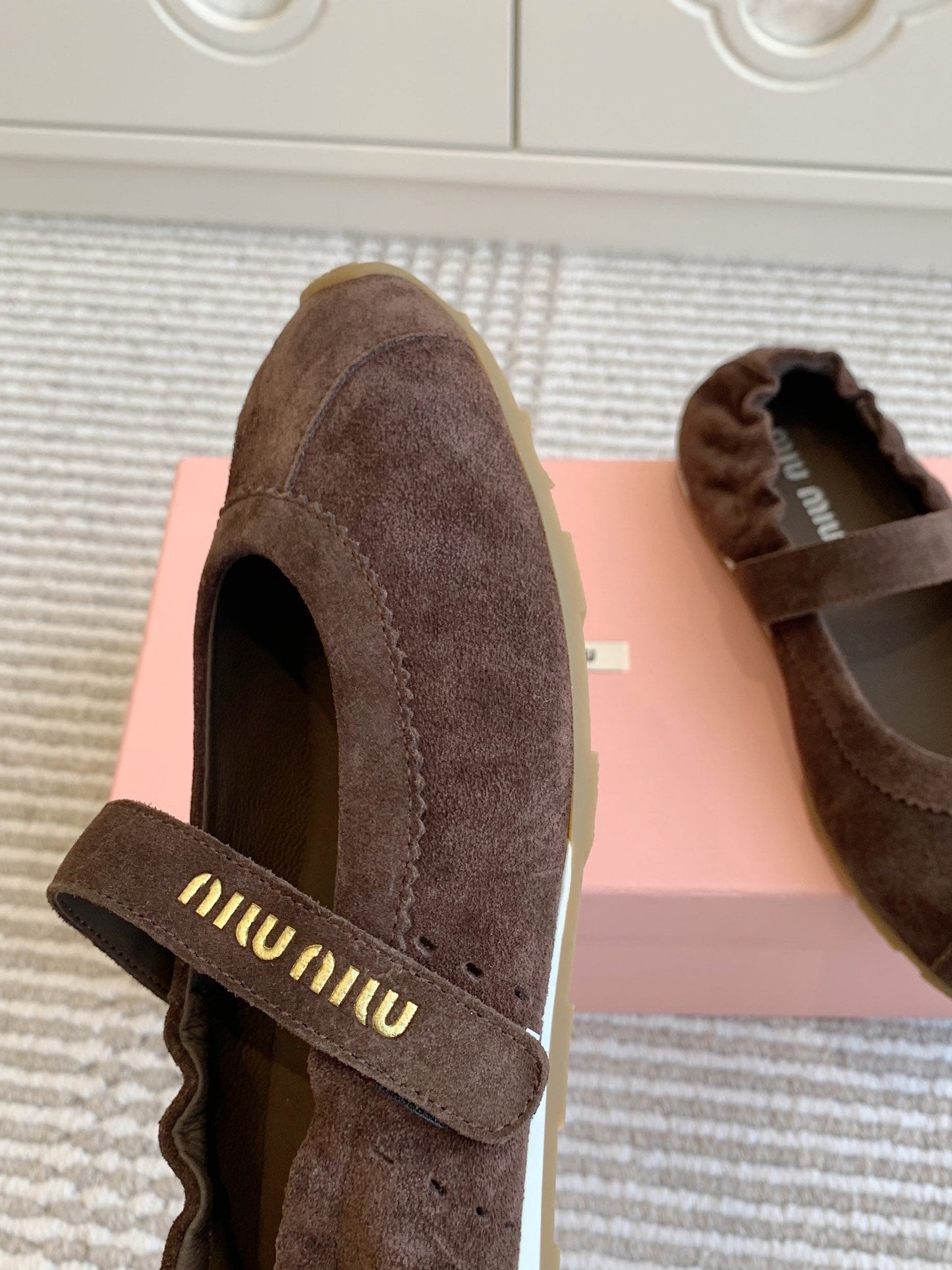 MARY JANE FLATS IN CHOCOLATE SUEDE - 35