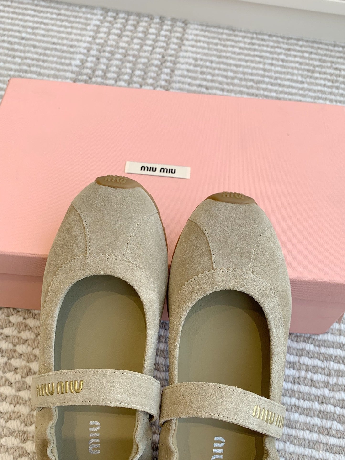 MARY JANE FLATS IN TROUT SUEDE - 35