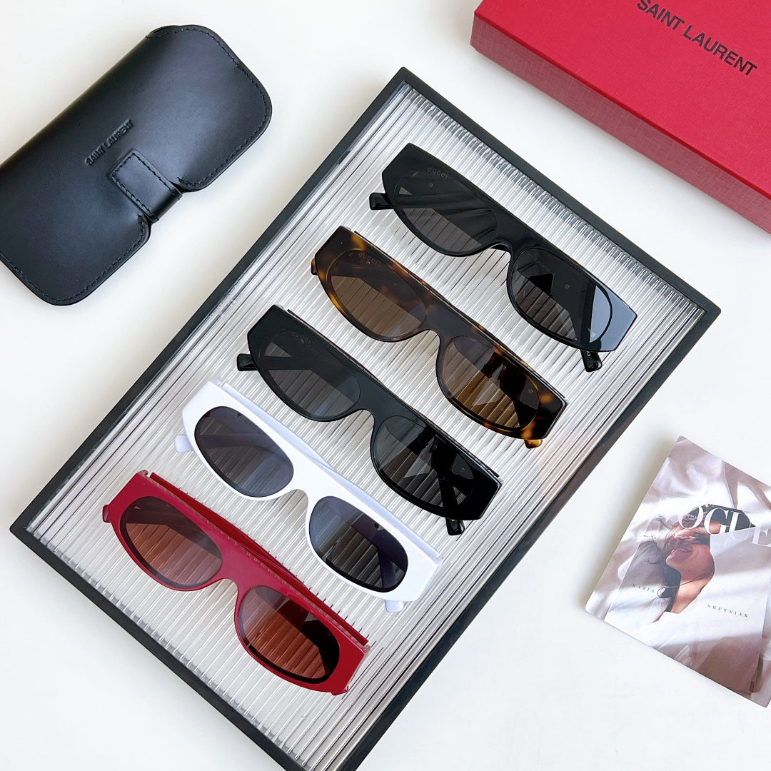 RECTANGULAR FRAME SUNGLASSES GG1771 IN ACETATE - Red