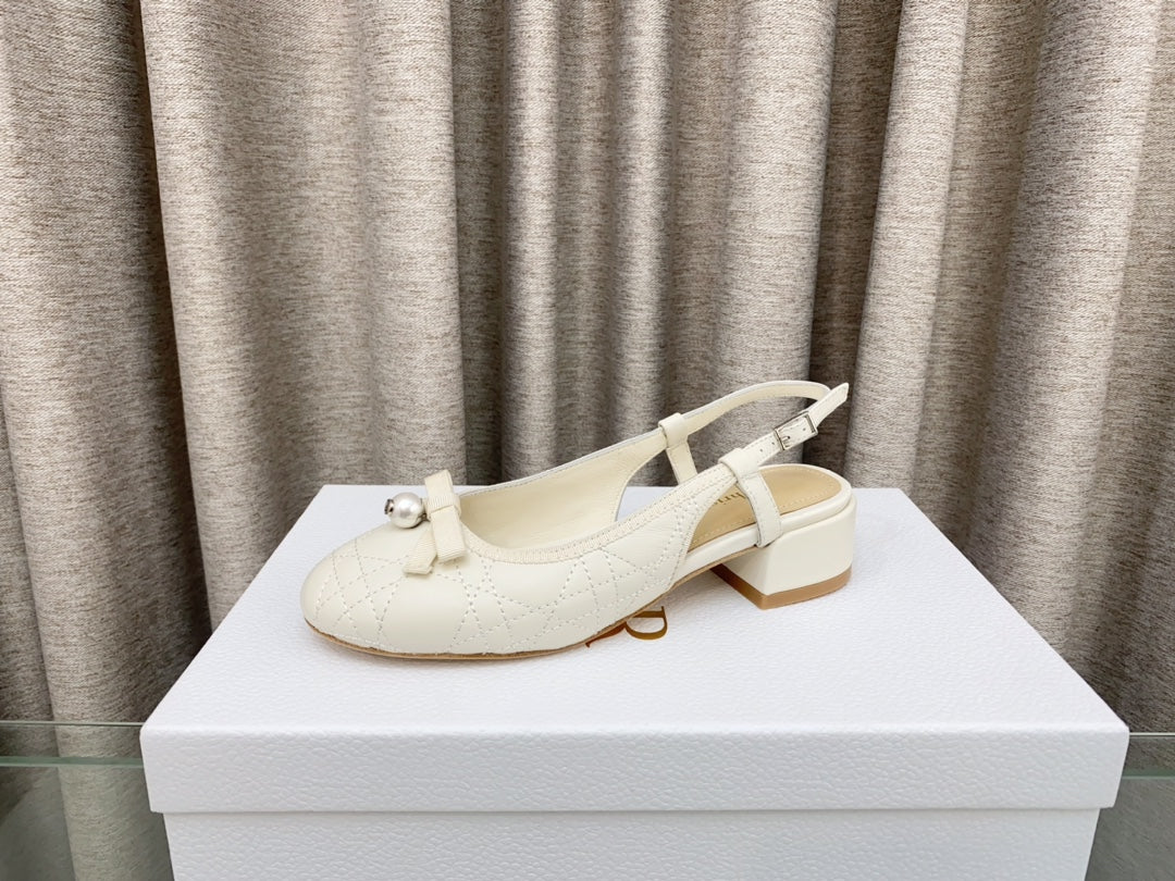 PEARL MARY JANE SLINGBACKS IN WHITE LAMBSKIN 30 MM - 35