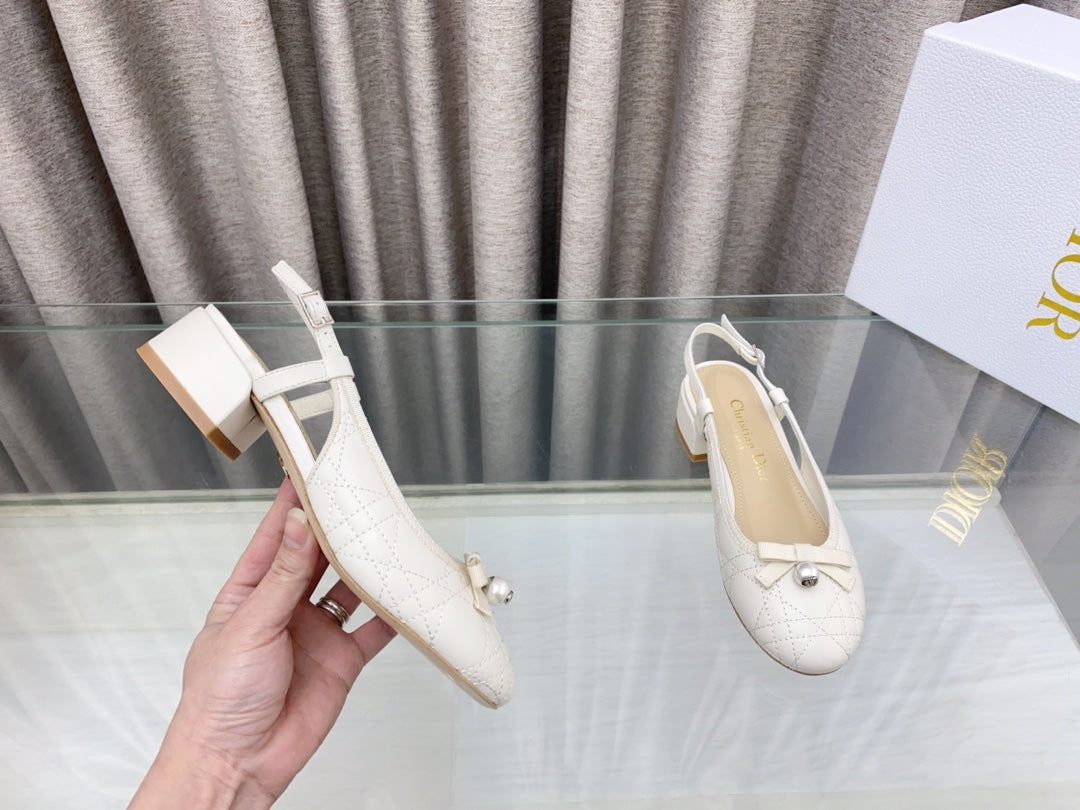 PEARL MARY JANE SLINGBACKS IN WHITE LAMBSKIN 30 MM - 35