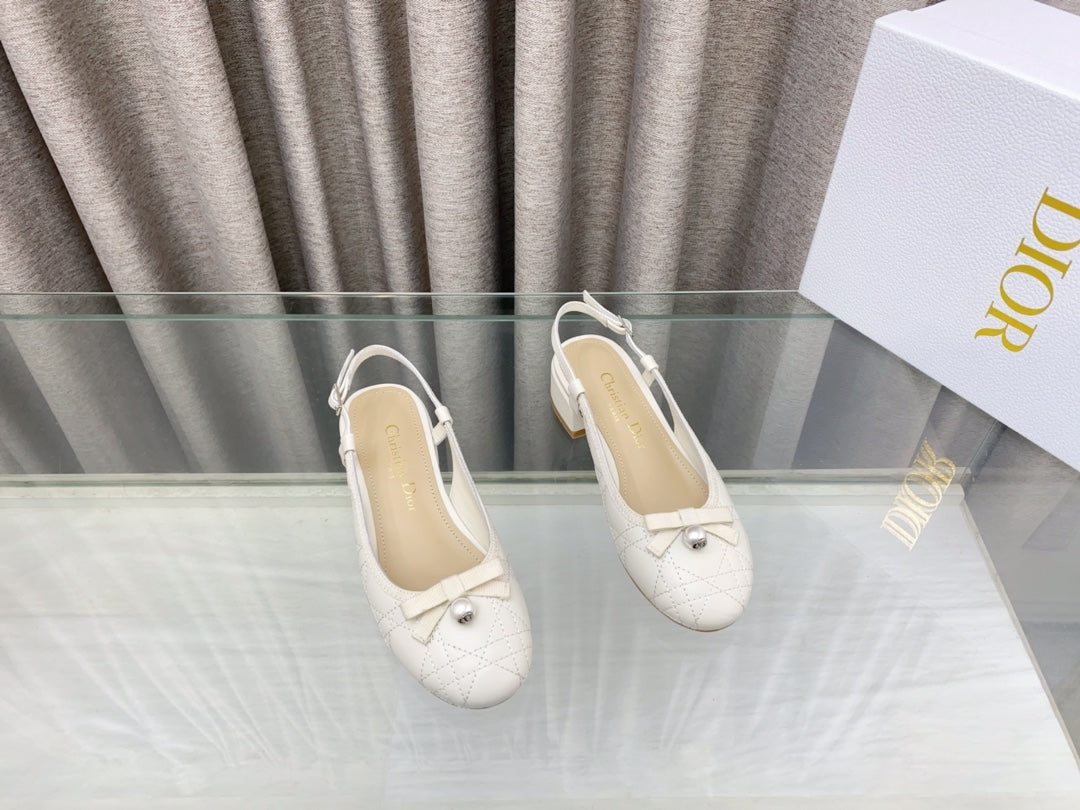 PEARL MARY JANE SLINGBACKS IN WHITE LAMBSKIN 30 MM - 35