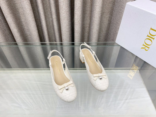 PEARL MARY JANE SLINGBACKS IN WHITE LAMBSKIN 30 MM - 35