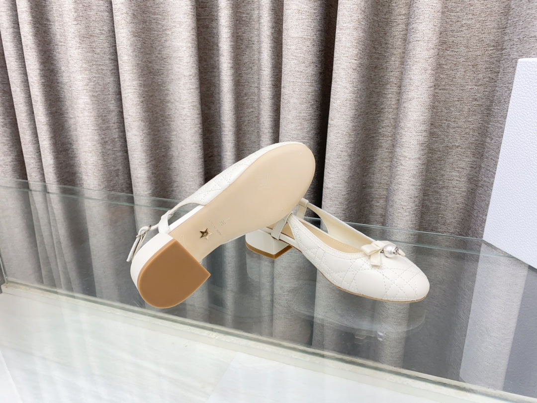 PEARL MARY JANE SLINGBACKS IN WHITE LAMBSKIN 30 MM - 35