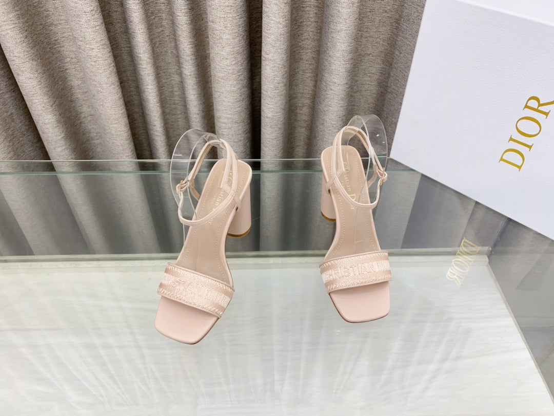 DWAY HIGH HEEL EMBROIDERED SANDAL LIGHT PINK CALFSKIN 95 MM - 35