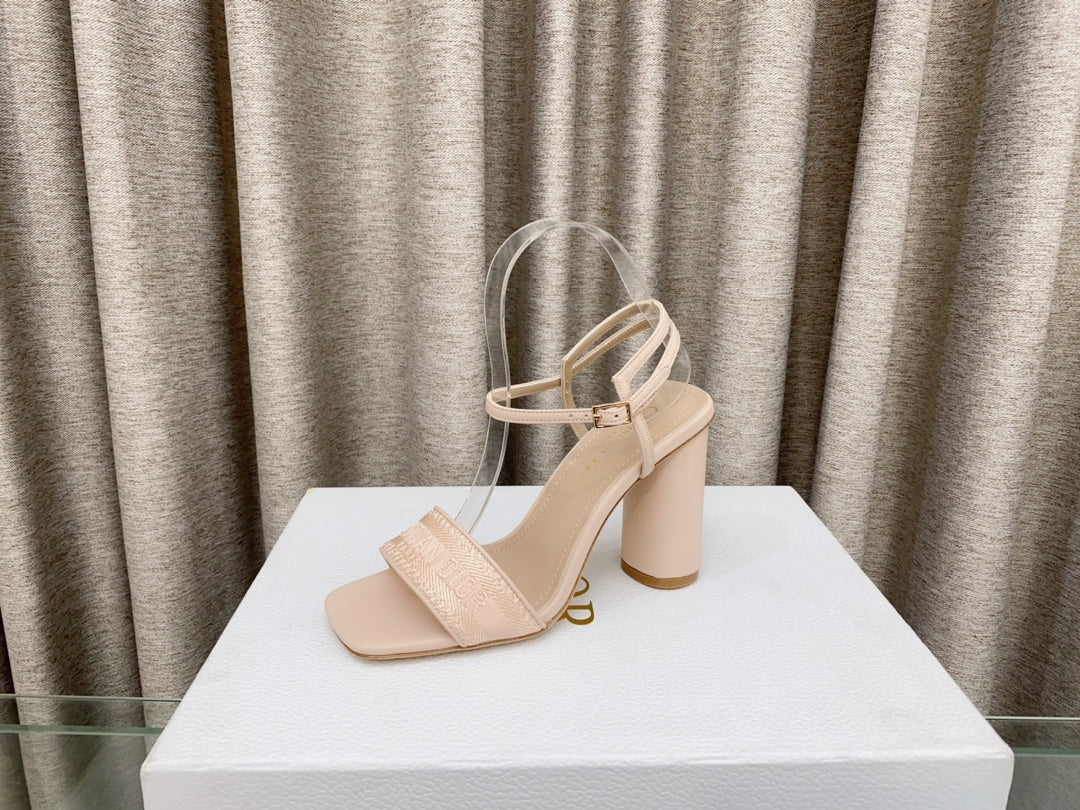 DWAY HIGH HEEL EMBROIDERED SANDAL LIGHT PINK CALFSKIN 95 MM - 35