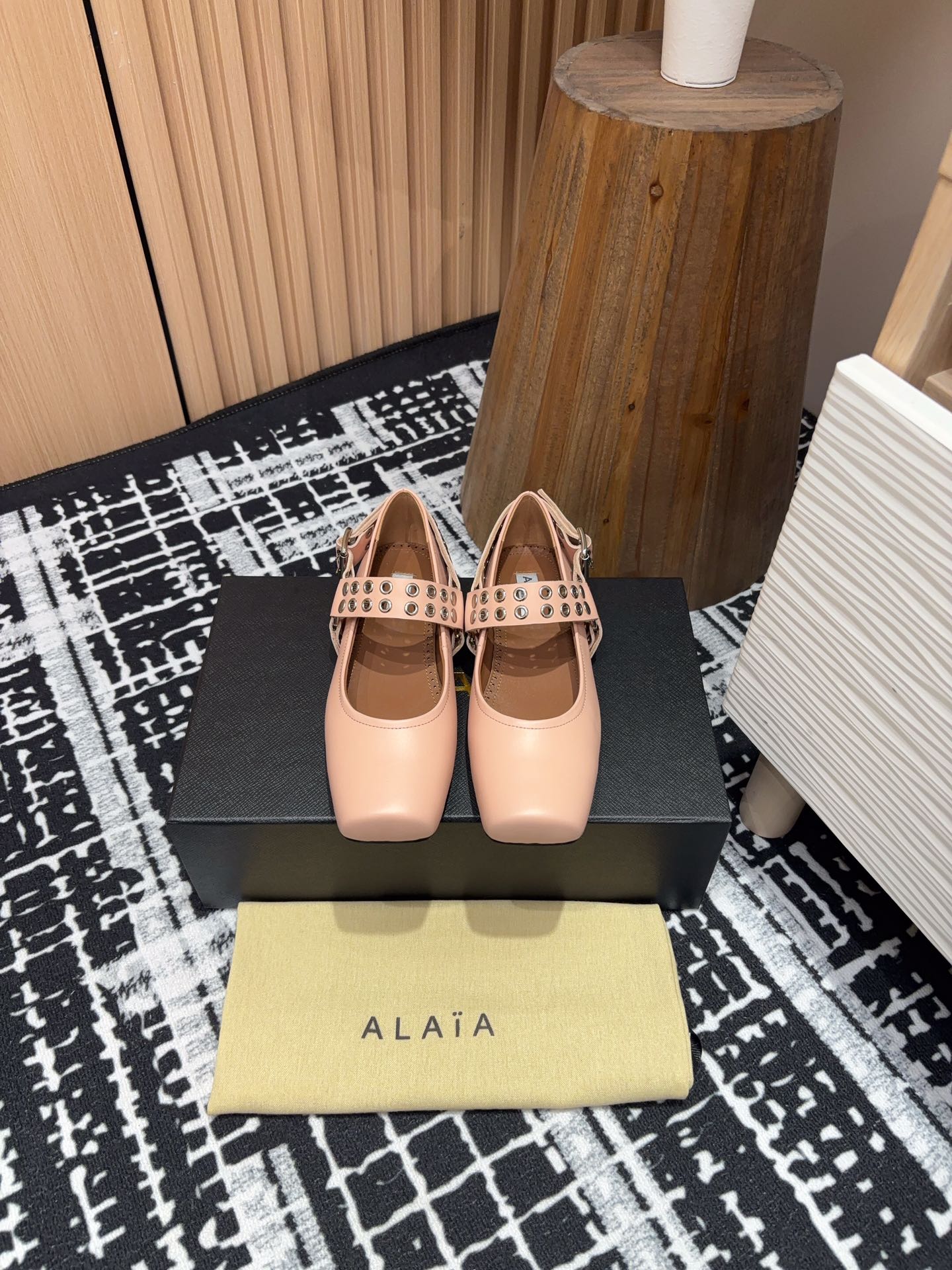 BIKER BALLET FLATS IN PEACH PINK CALFSKIN - 35