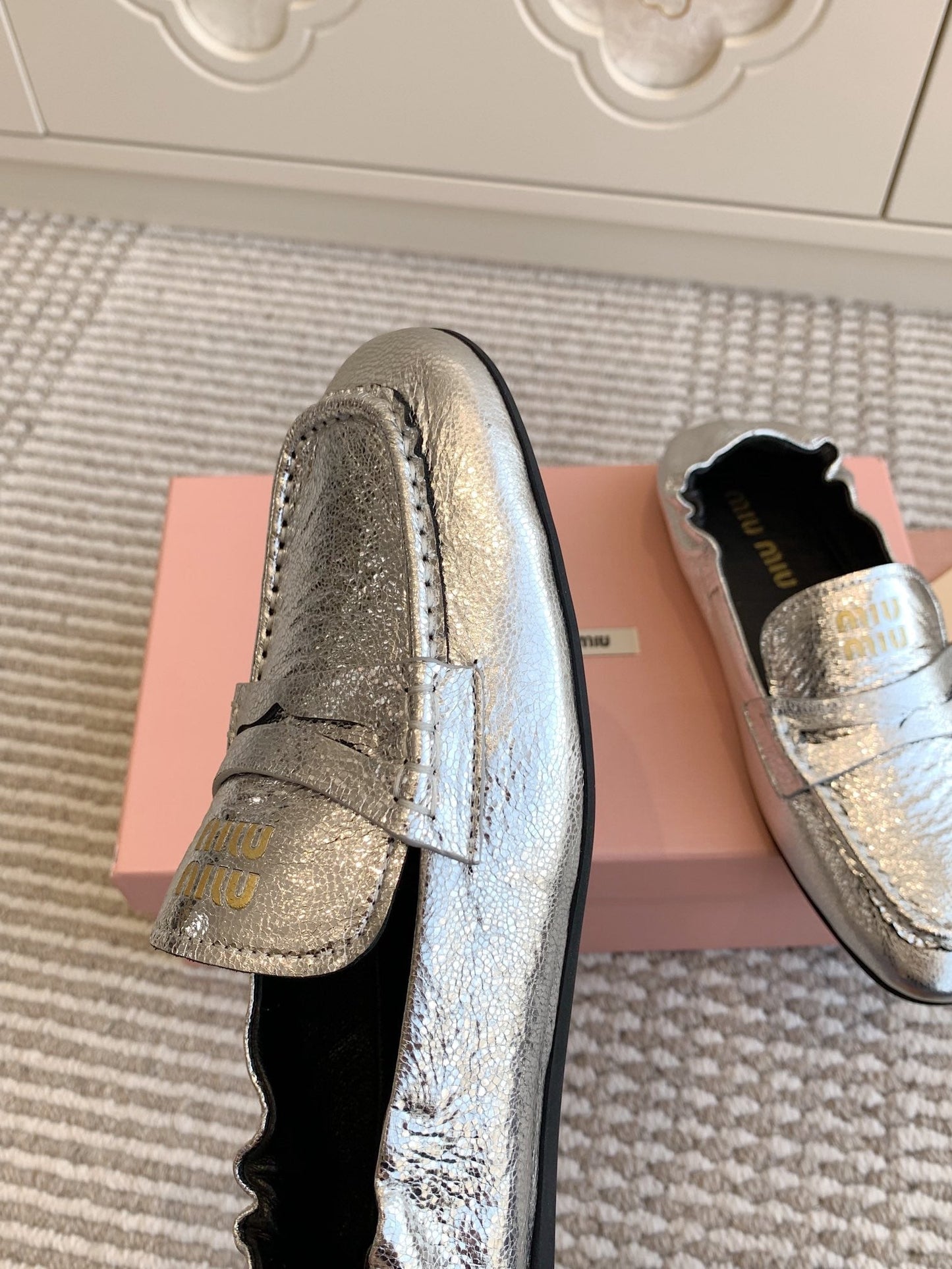 NAPPA LOAFERS IN SILVER METALLIC LAMBSKIN - 35