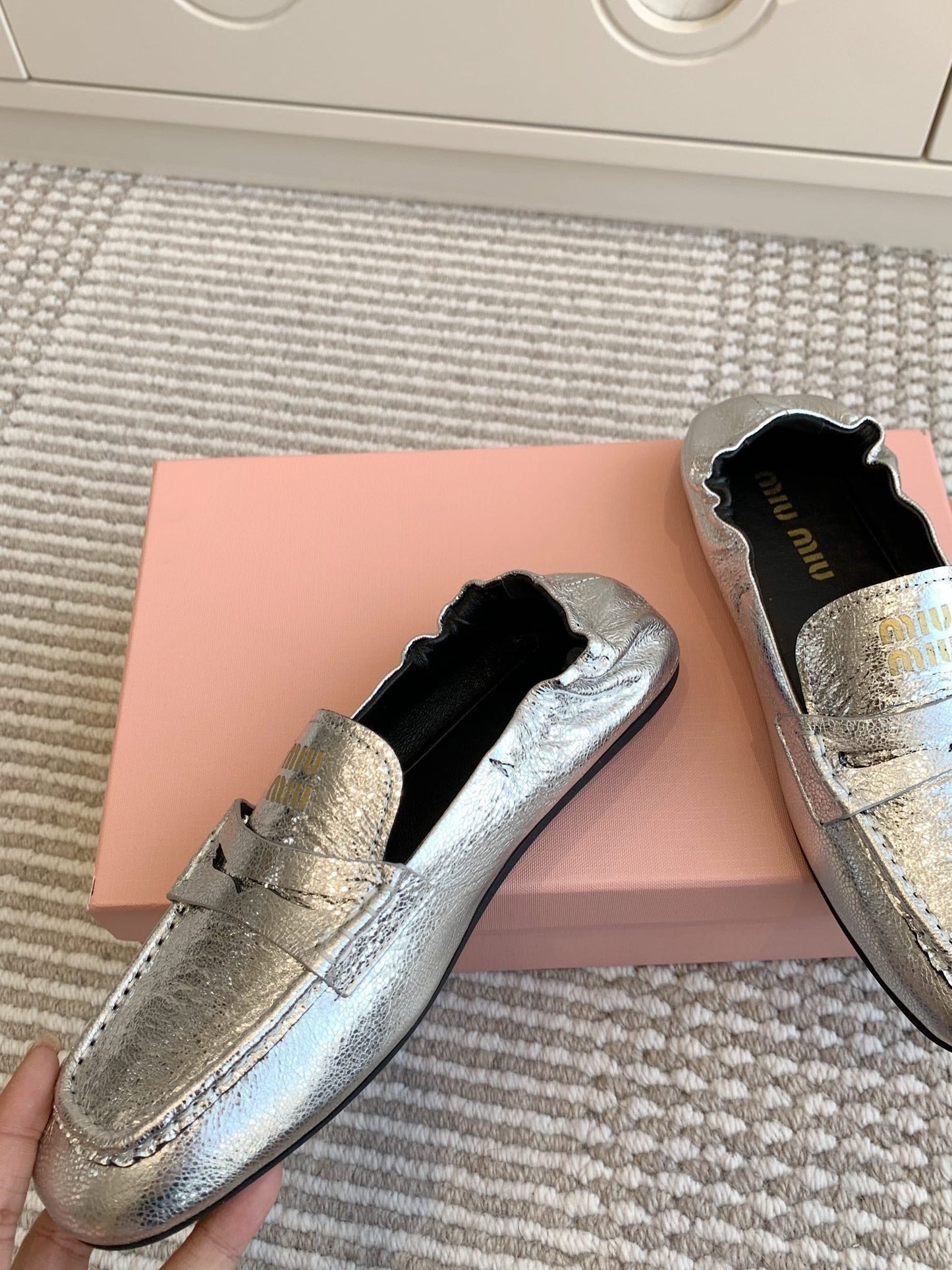 NAPPA LOAFERS IN SILVER METALLIC LAMBSKIN - 35