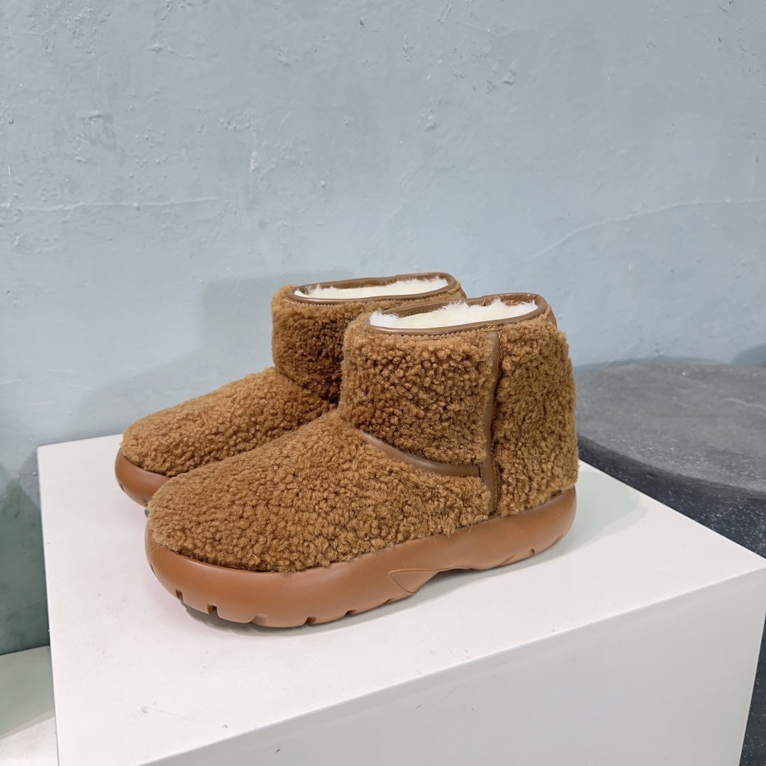 MINI ANKLE BOOT IN CHOCOLATE BROWN SHEARLING WITH ULTRA LIGHTWEIGHT RUBBER OUTSOLE - 35