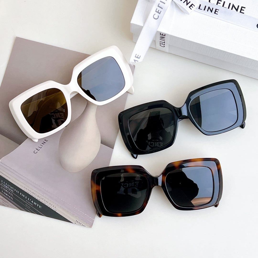 TRIOMPHE SUNGLASS CL40263 IN ACETATE - Havana/Black