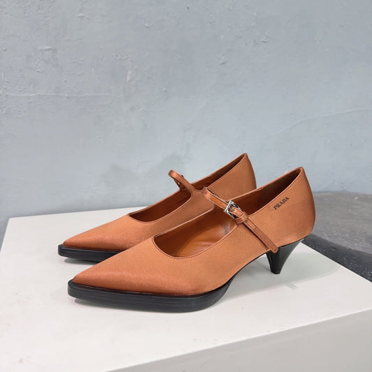 POINTED TOE MEDIUM HEEL PUMPS IN BURNT ORANGE SILK - 35
