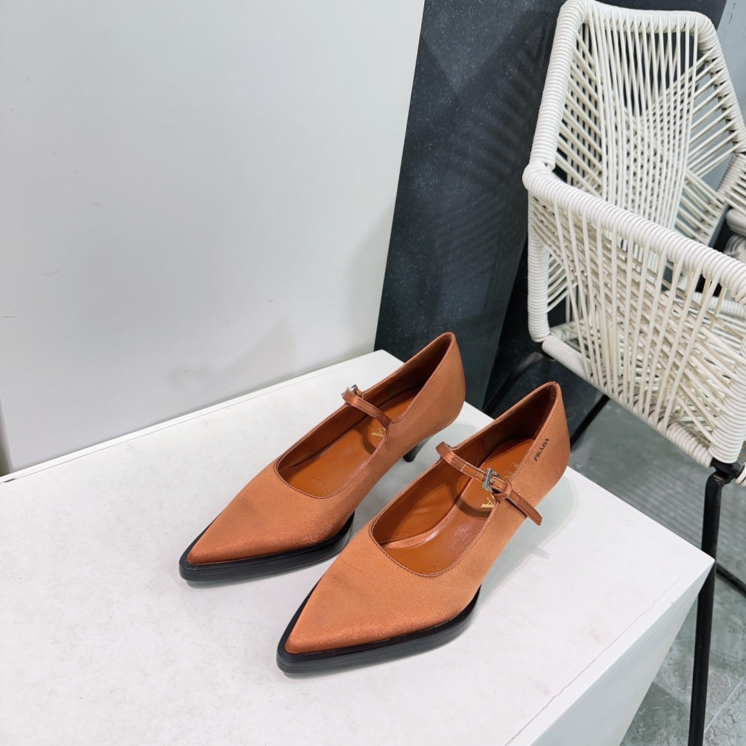 POINTED TOE MEDIUM HEEL PUMPS IN BURNT ORANGE SILK - 35