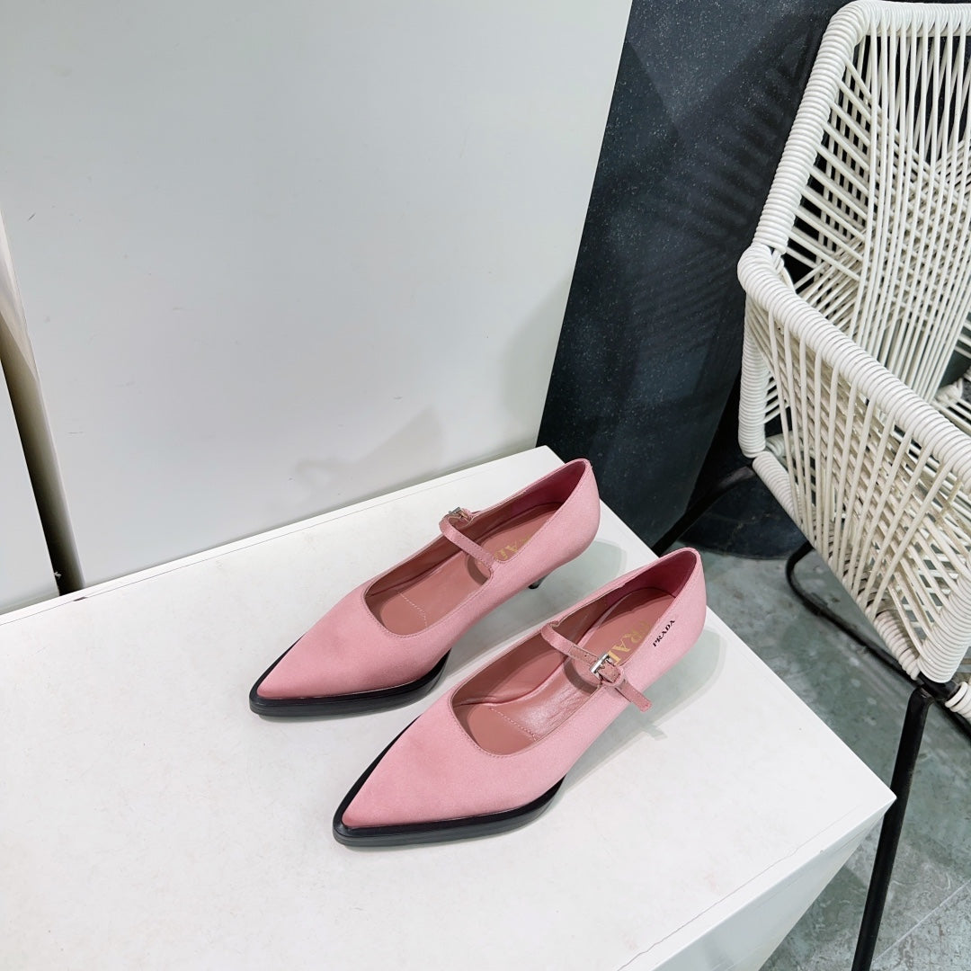 POINTED TOE MEDIUM HEEL PUMPS IN PINK SILK - 35