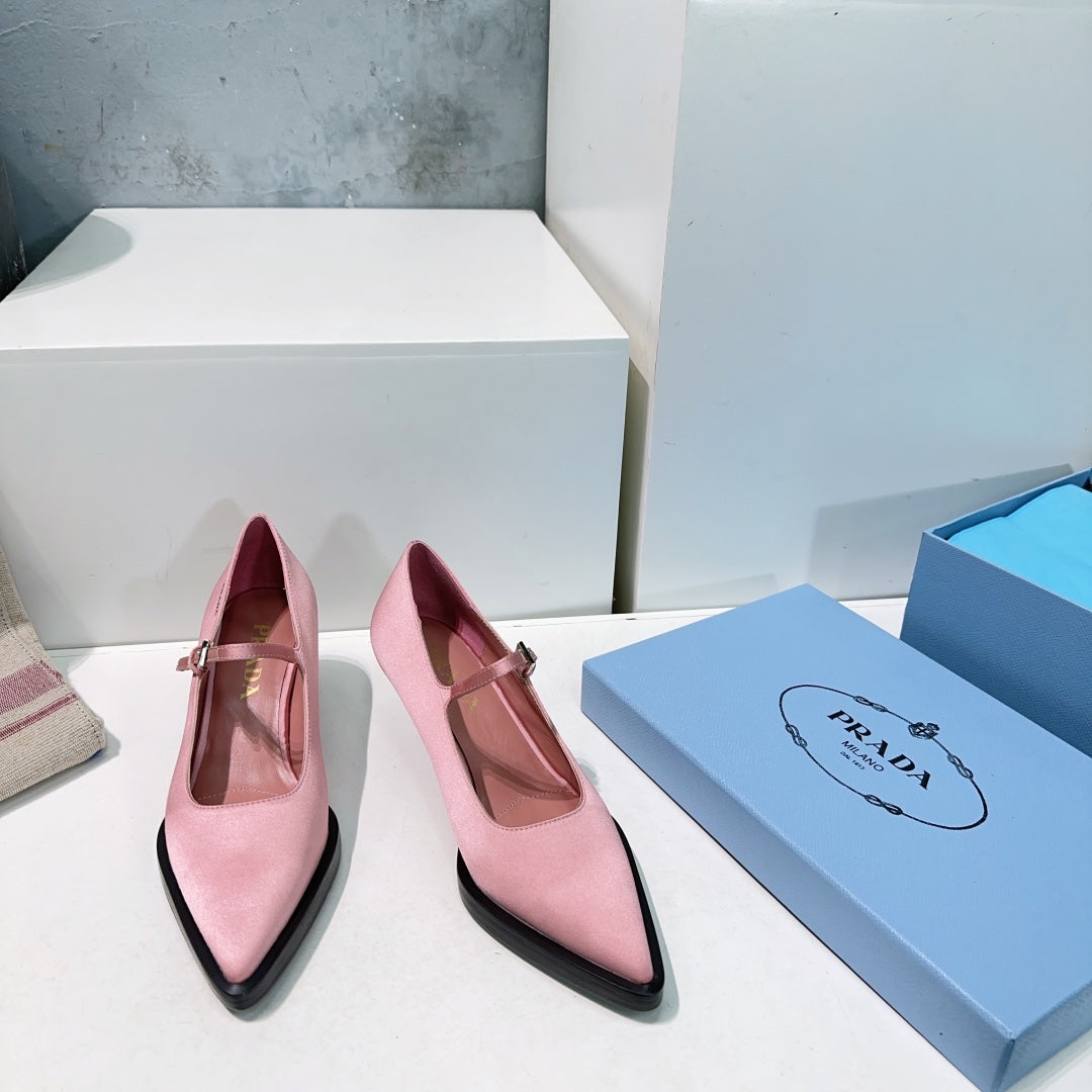 POINTED TOE MEDIUM HEEL PUMPS IN PINK SILK - 35
