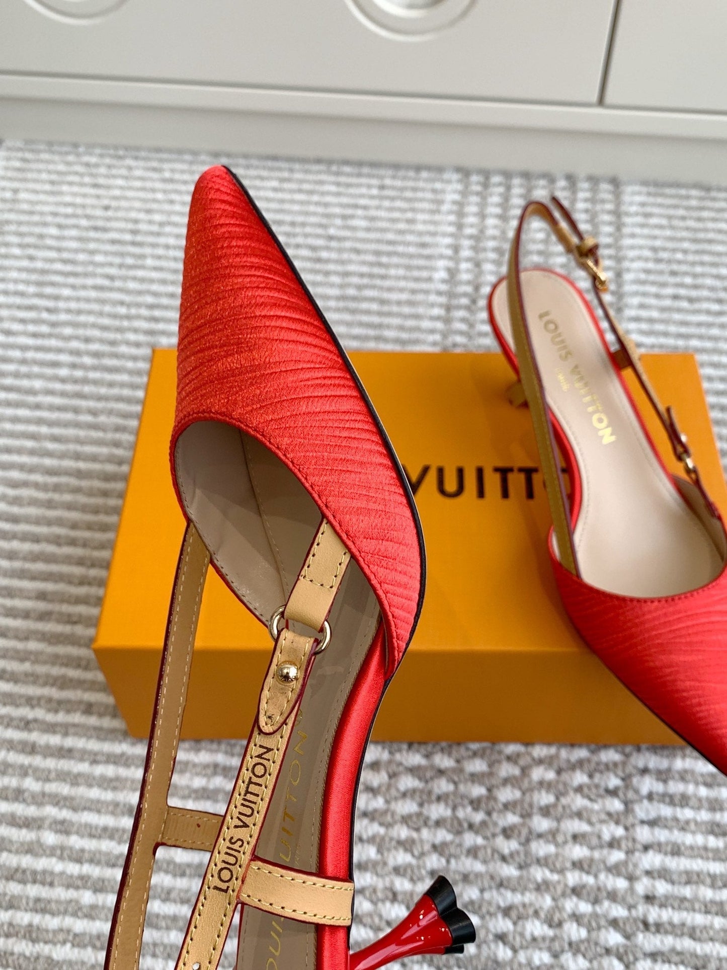 BLOSSOM SLINGBACKS 55 MM IN CHERRY RED IMPORTED STRIPED SILK SATIN - 35