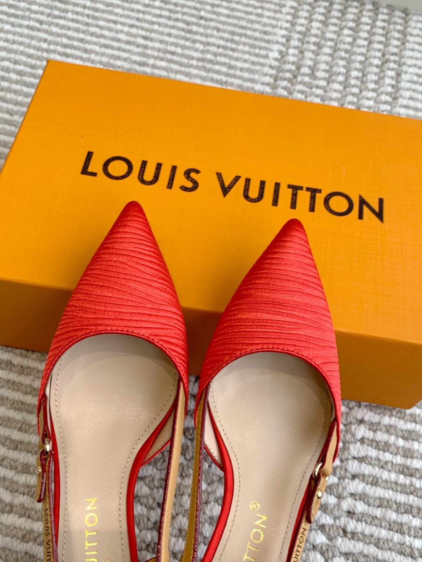 BLOSSOM SLINGBACKS 55 MM IN CHERRY RED IMPORTED STRIPED SILK SATIN - 35