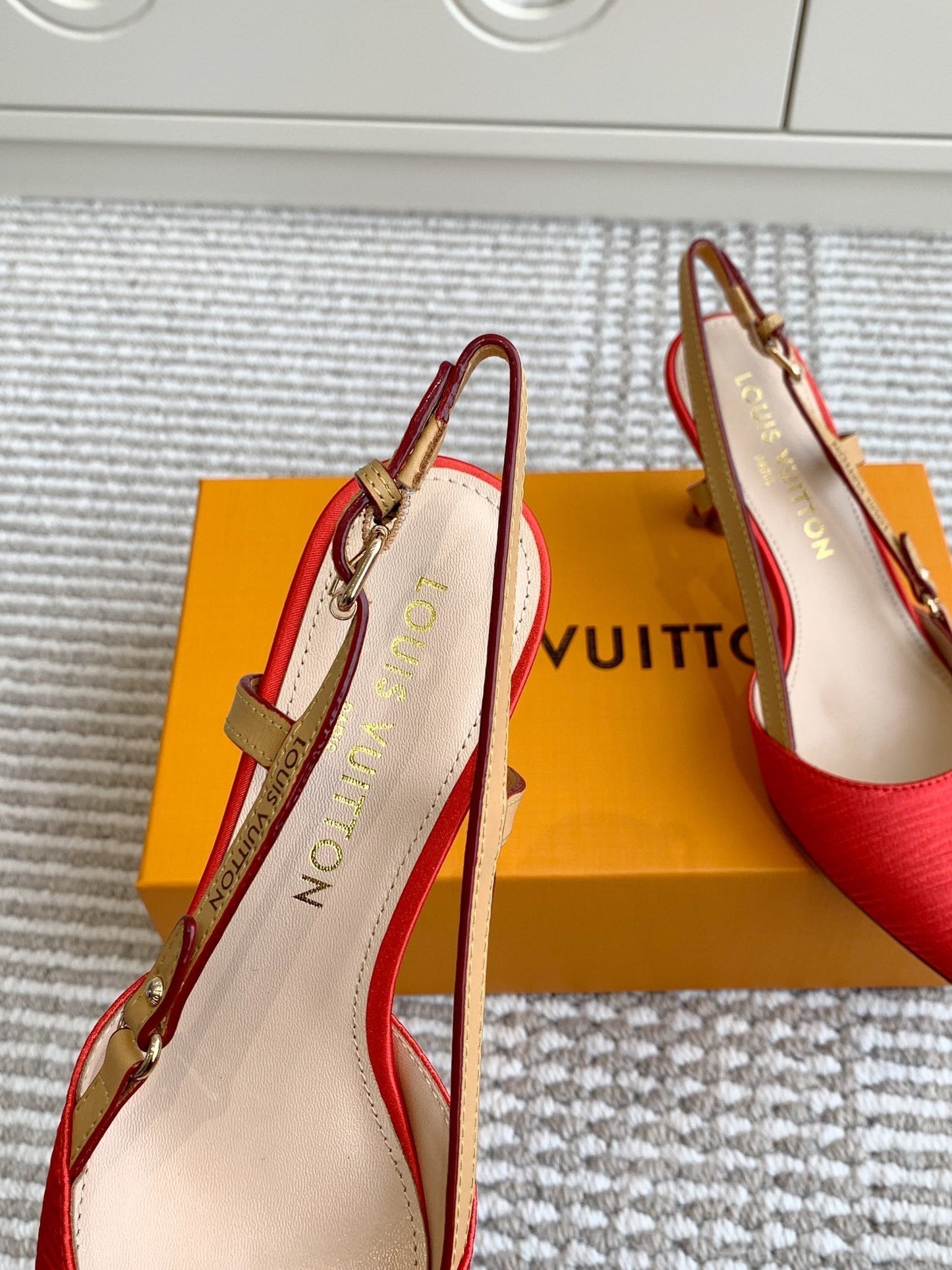 BLOSSOM SLINGBACKS 75 MM IN CHERRY RED IMPORTED STRIPED SILK SATIN - 35