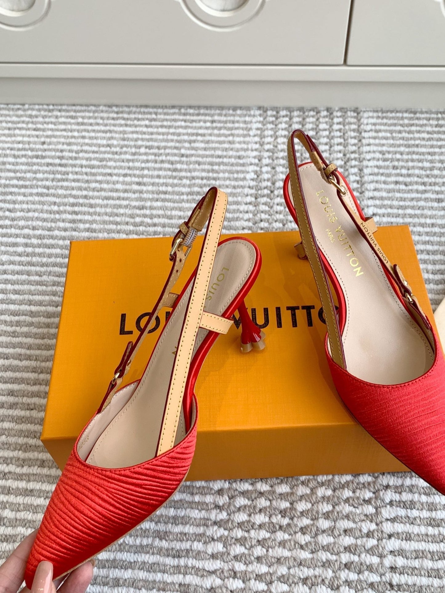 BLOSSOM SLINGBACKS 75 MM IN CHERRY RED IMPORTED STRIPED SILK SATIN - 35