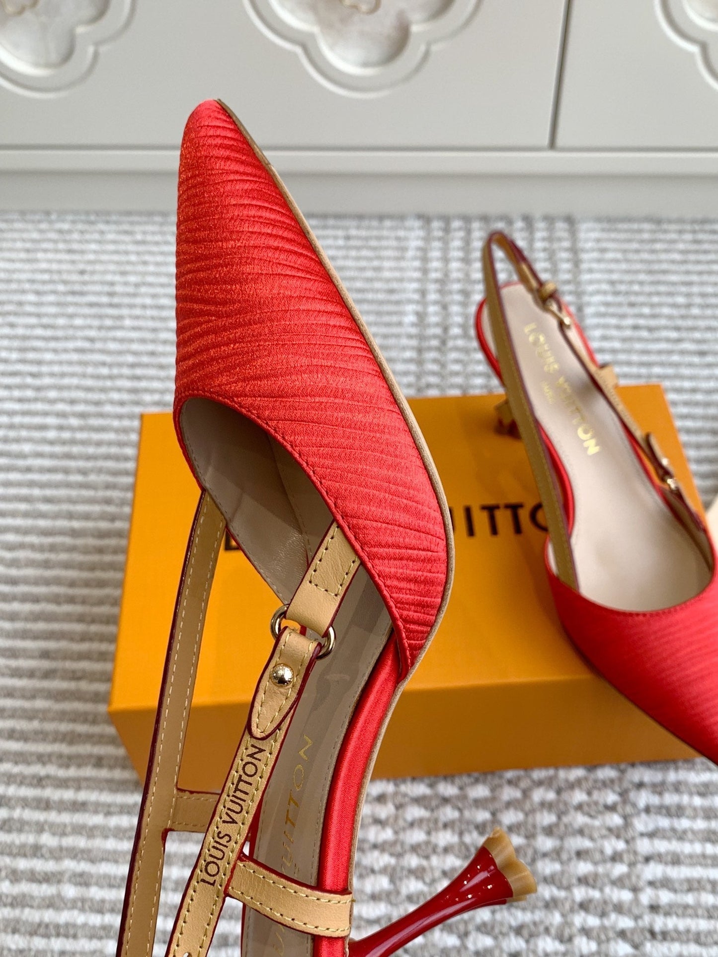 BLOSSOM SLINGBACKS 75 MM IN CHERRY RED IMPORTED STRIPED SILK SATIN - 35