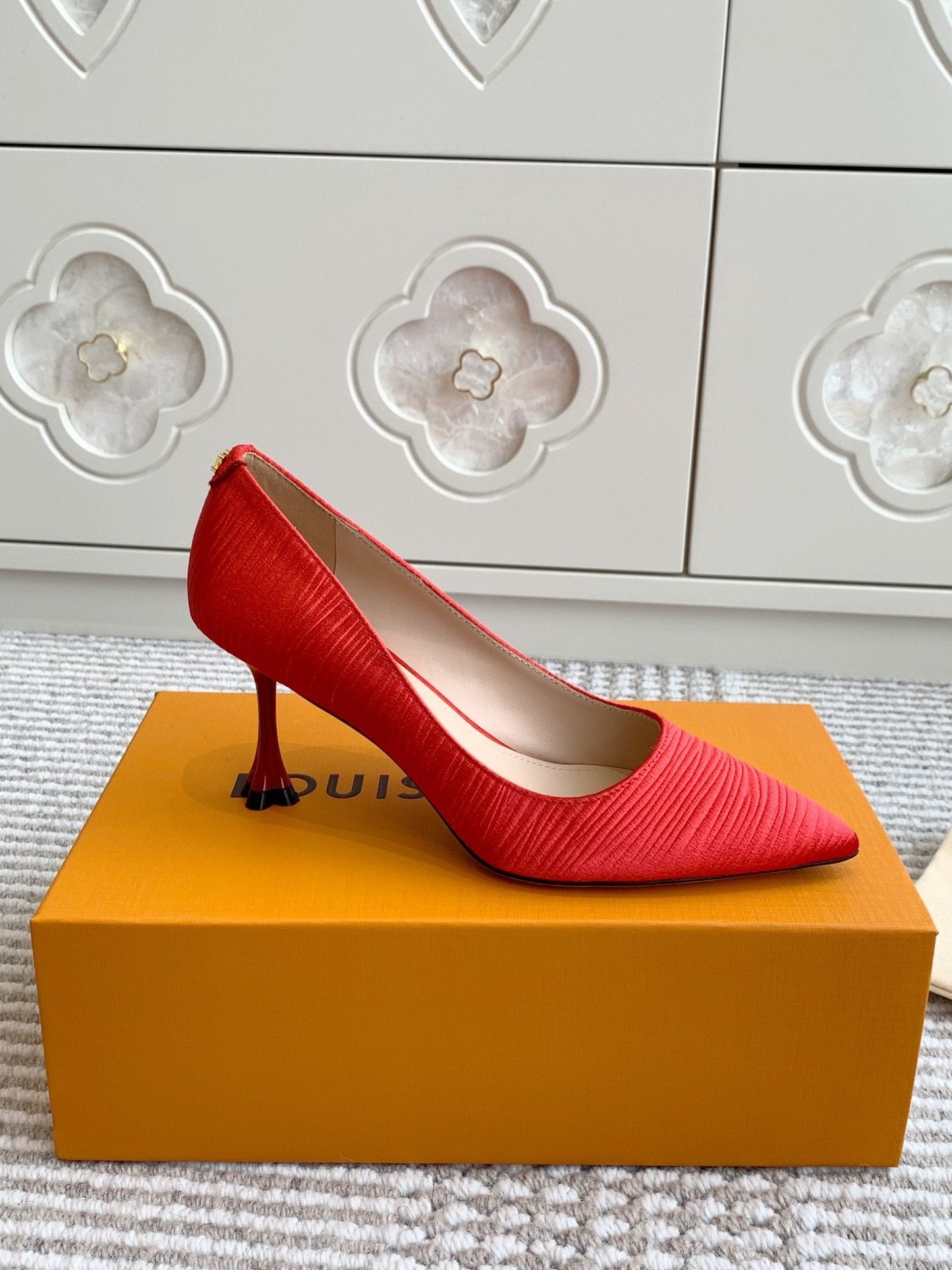 BLOSSOM PUMP 75 MM IN CHERRY RED IMPORTED STRIPED SILK SATIN - 35