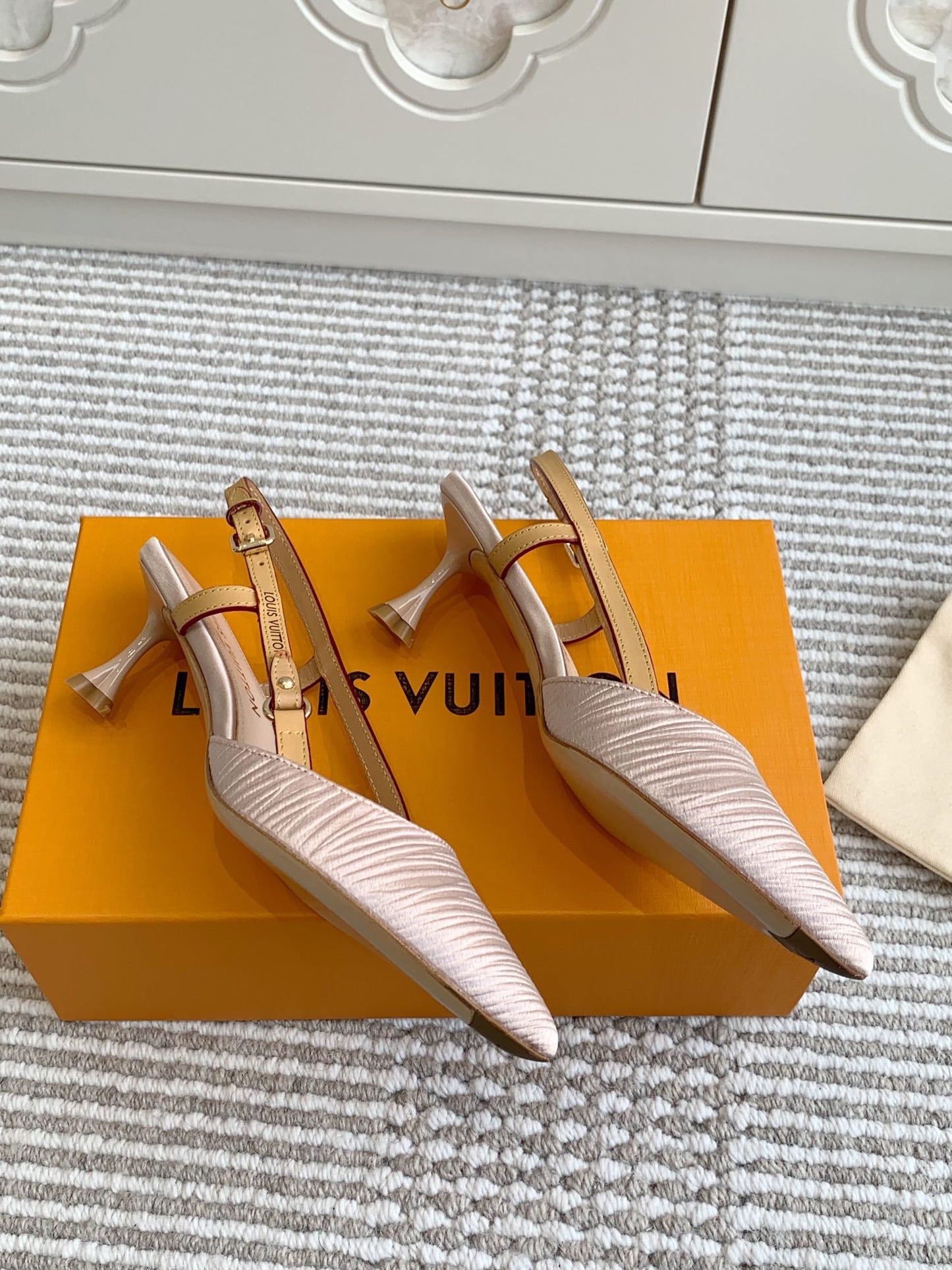 BLOSSOM SLINGBACKS 55 MM IN LIGHT PINK IMPORTED STRIPED SILK SATIN - 35