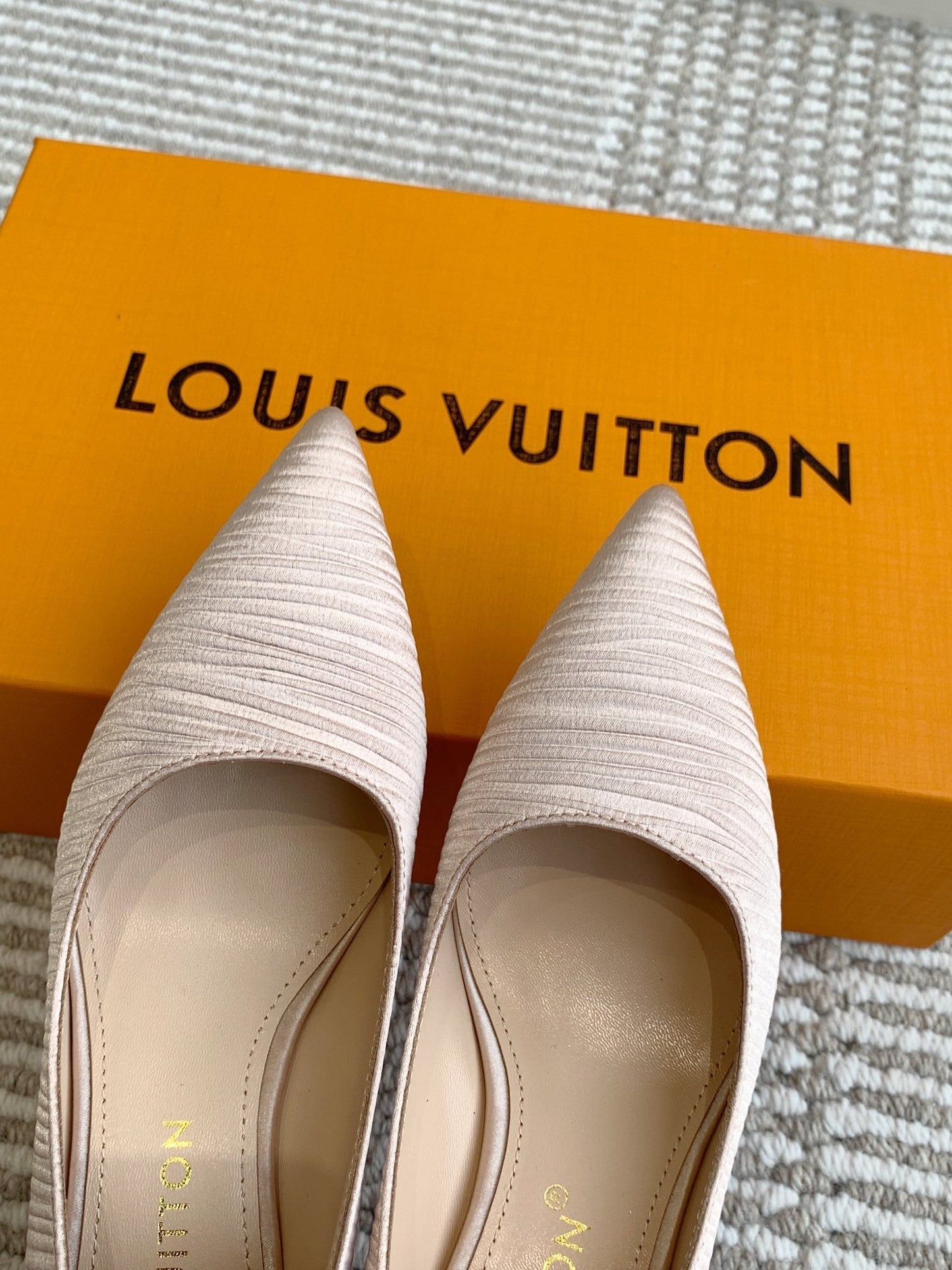 BLOSSOM SLINGBACKS 55 MM IN LIGHT PINK IMPORTED STRIPED SILK SATIN - 35