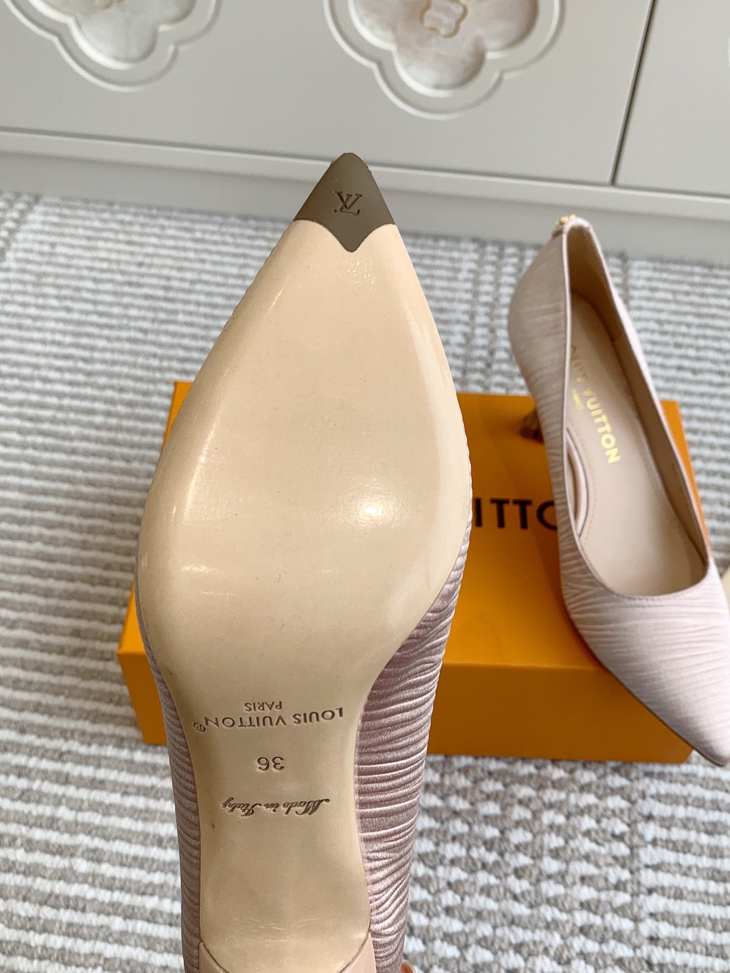 BLOSSOM PUMP 75 MM IN LIGHT PINK IMPORTED STRIPED SILK SATIN - 35