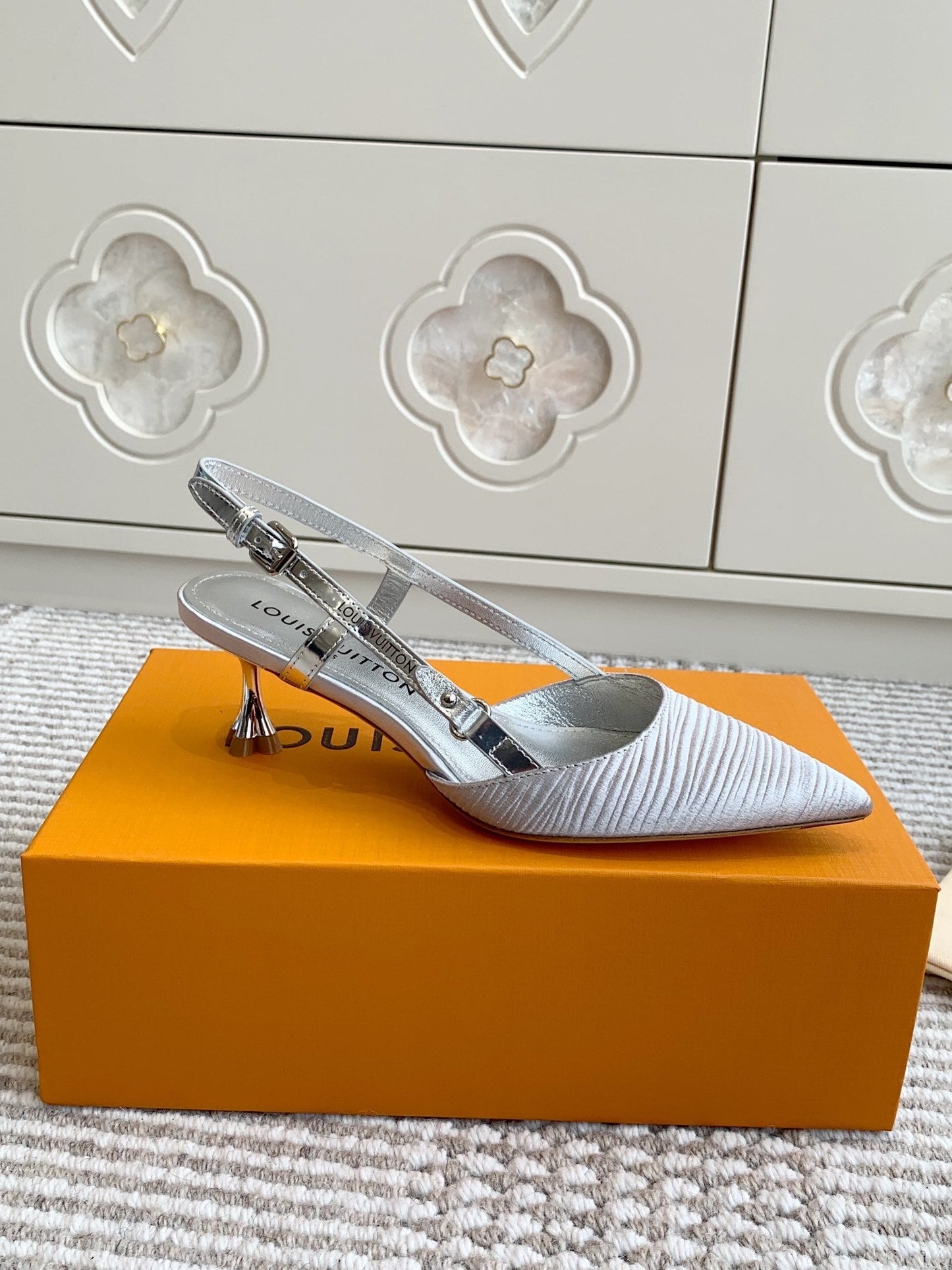 BLOSSOM SLINGBACKS 55 MM IN SILVER IMPORTED STRIPED SILK SATIN - 35