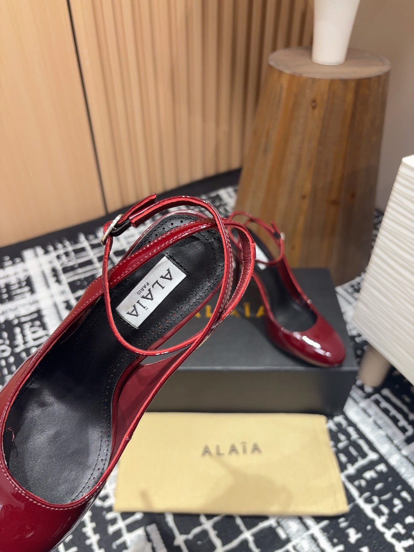 SLINGBACK HEEL 10 CM IN BERRY RED PATENT CALFSKIN - 35