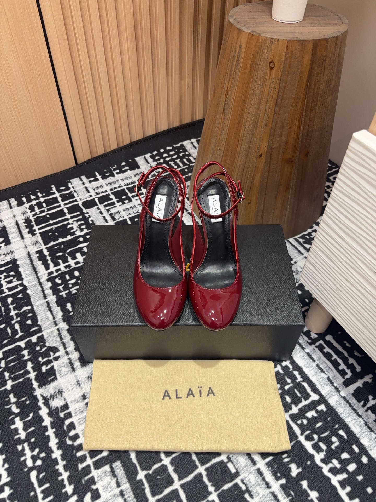 SLINGBACK HEEL 10 CM IN BERRY RED PATENT CALFSKIN - 35