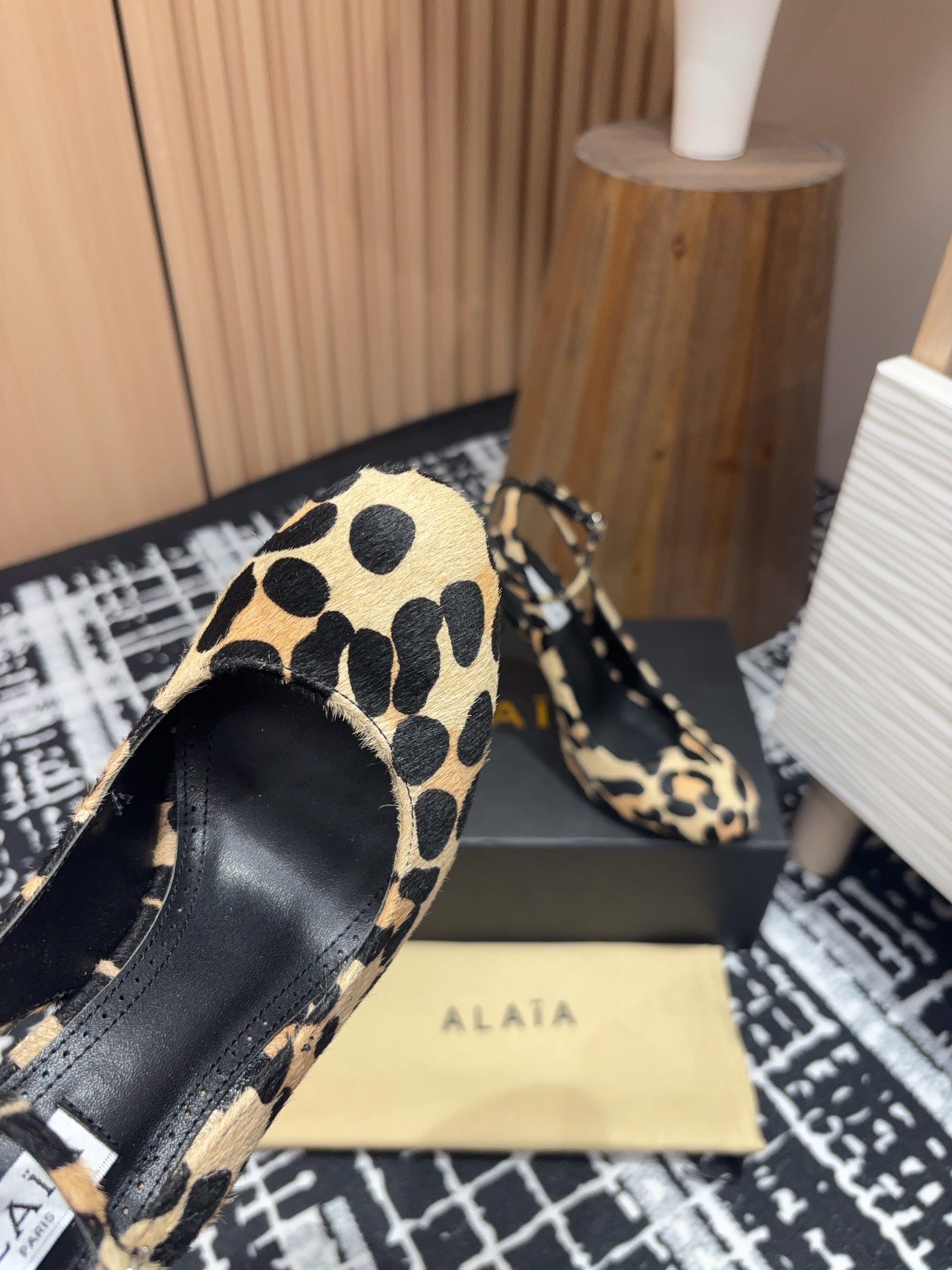 CRYSLEOPARD SLINGBACK HEEL IN PONY HAIR - 35