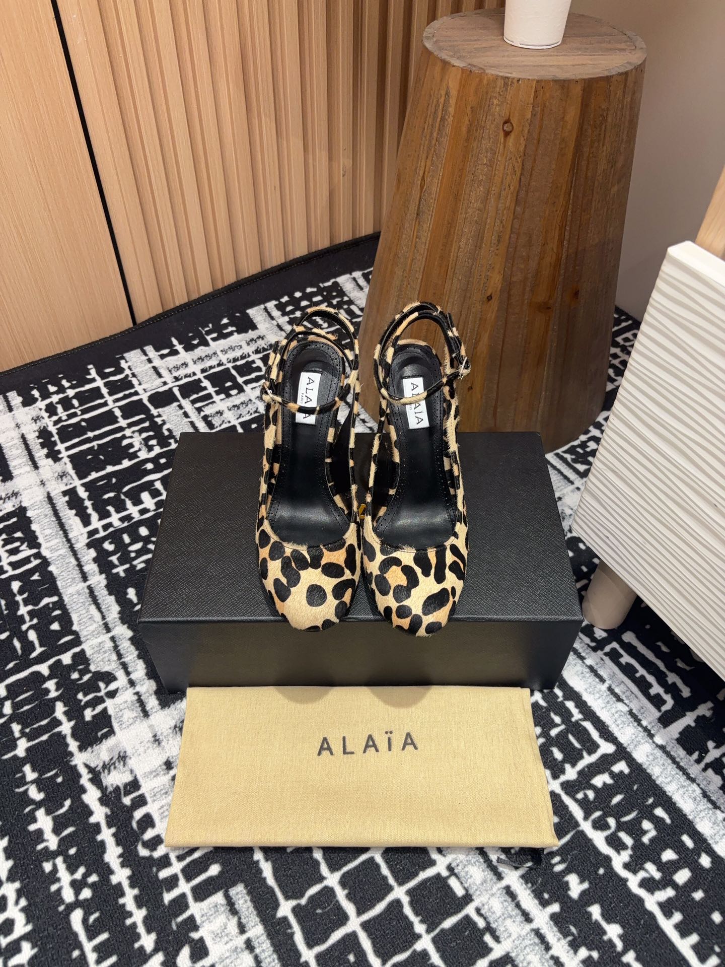 CRYSLEOPARD SLINGBACK HEEL IN PONY HAIR - 35