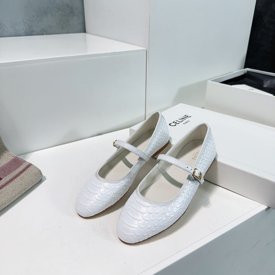 WHITE PYTHON PRINT LEATHER BALLET FLATS - 35