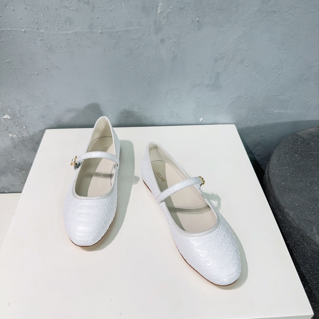 WHITE PYTHON PRINT LEATHER BALLET FLATS - 35