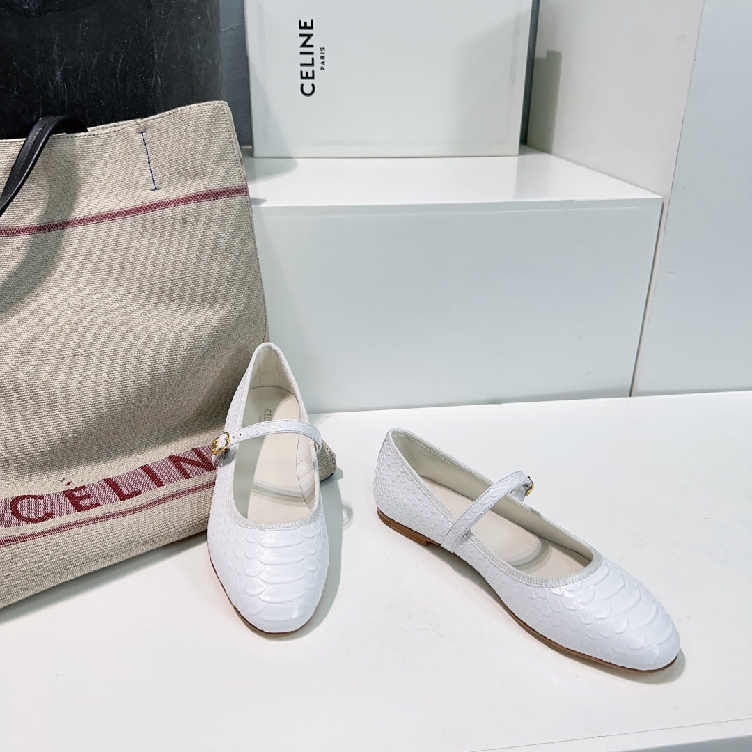 WHITE PYTHON PRINT LEATHER BALLET FLATS - 35