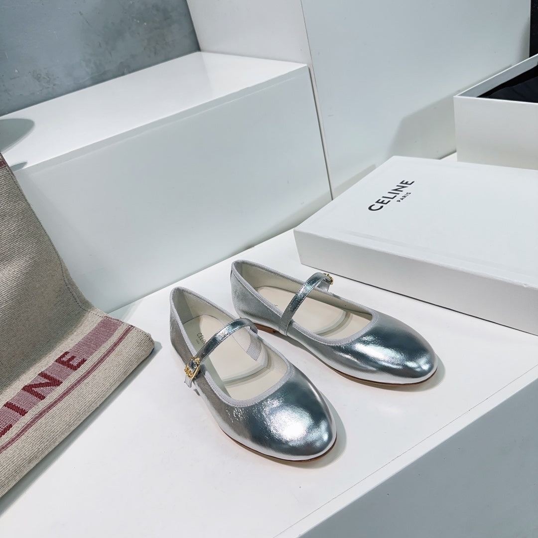 MARRY JANE FLAT IN SILVER CALFSKIN - 35
