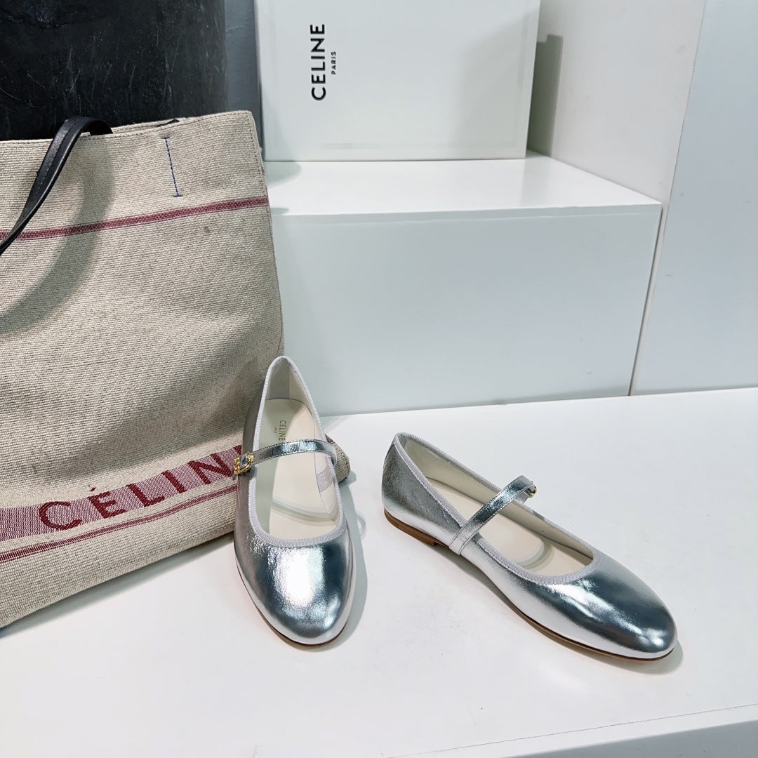 MARRY JANE FLAT IN SILVER CALFSKIN - 35