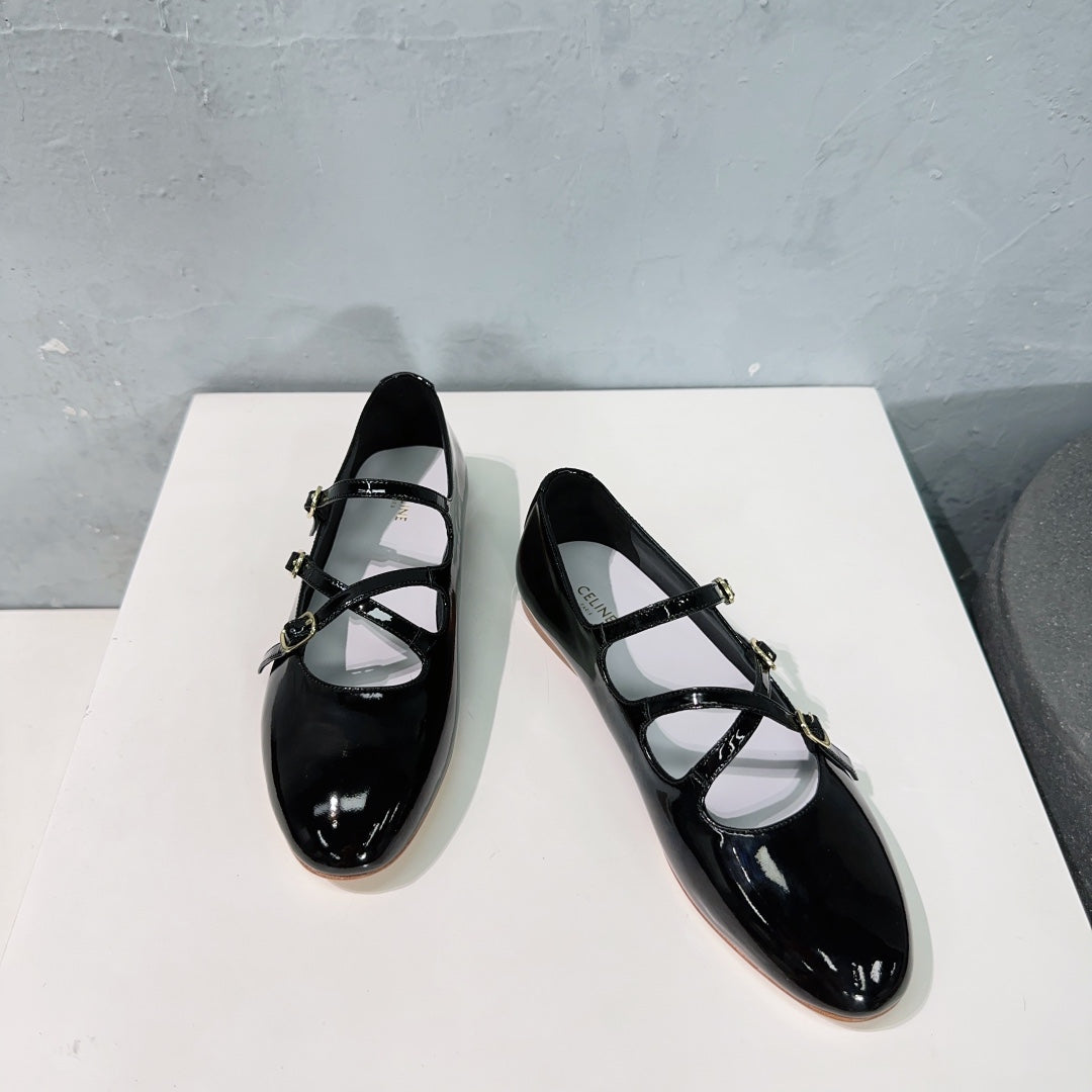 LES BALLERINES CELINE BABIES IN BLACK PATENT CALFSKIN - 35