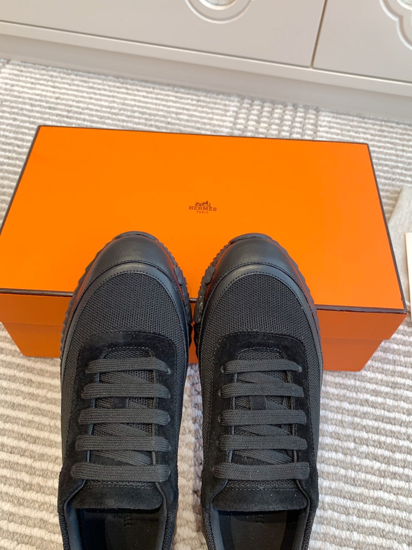 BOUNCING SNEAKER IN BLACK GRAPHIC MESH AND CALFSKIN - 35