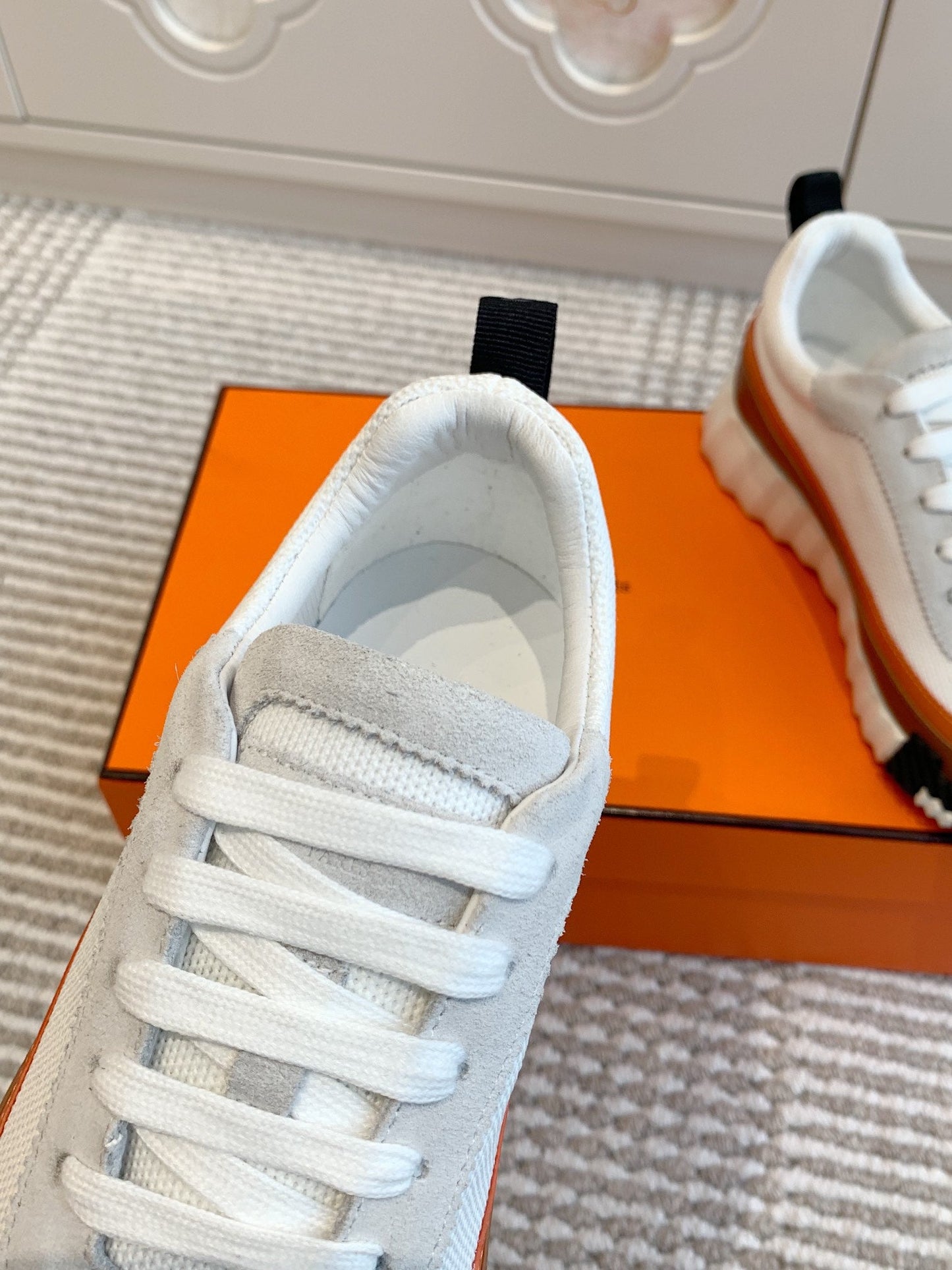 BOUNCING SNEAKER IN WHITE GRAPHIC MESH AND BRONZE BROWN CALFSKIN - 35
