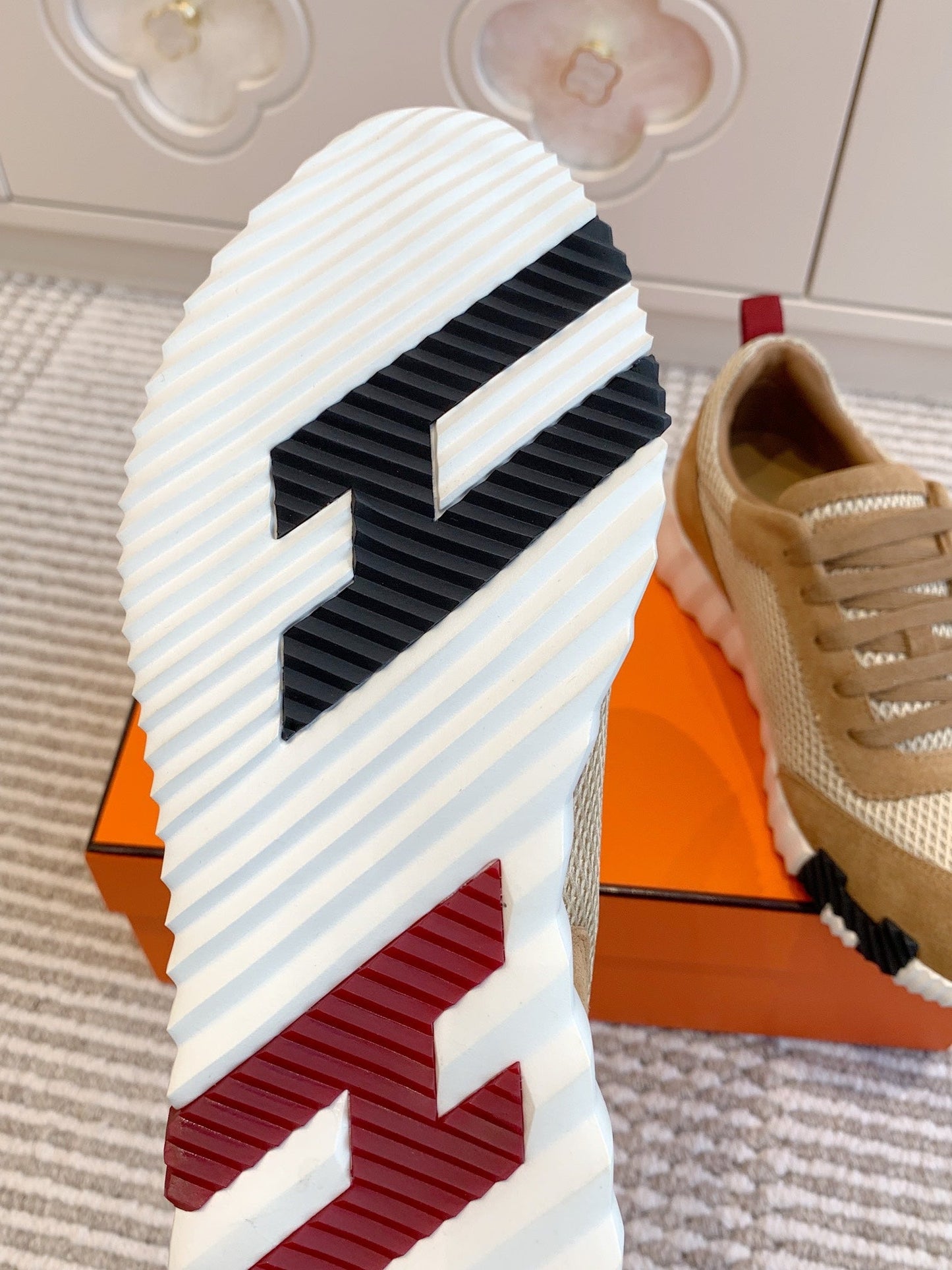 BOUNCING SNEAKER IN CIDER BROWN GRAPHIC MESH AND SUEDE - 35