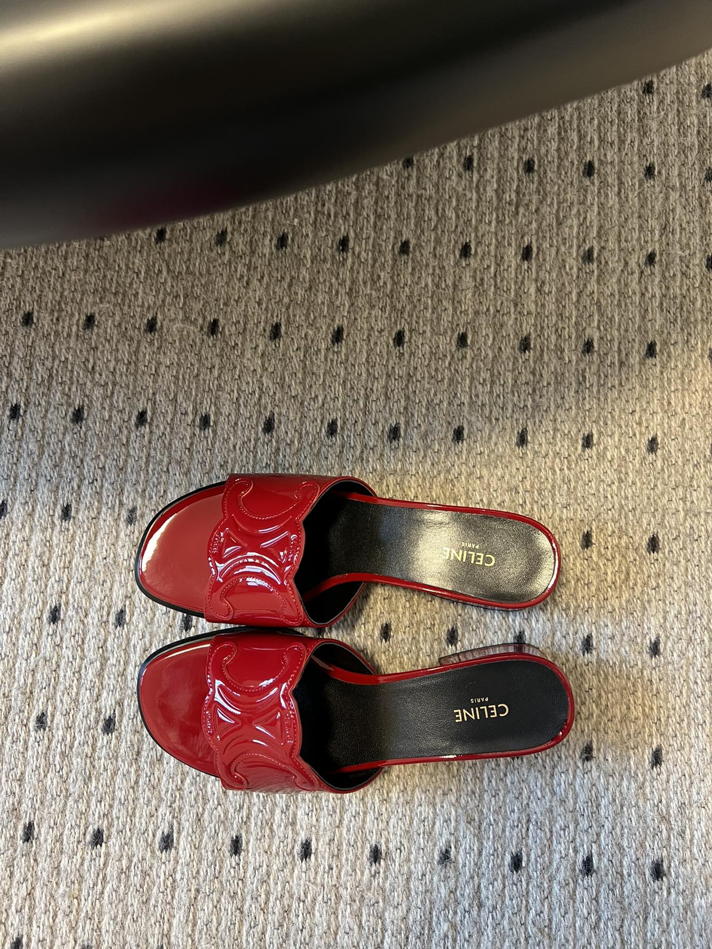 CLEMENCE MULE IN RUBY RED LAMBSKIN AND PATENT CALFSKIN - 35