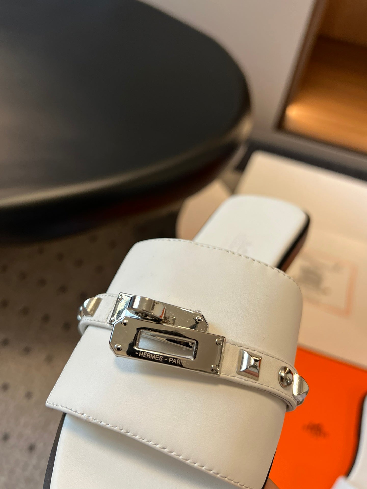GIULIA FLAT SANDAL IN WHITE CALFSKIN - 35